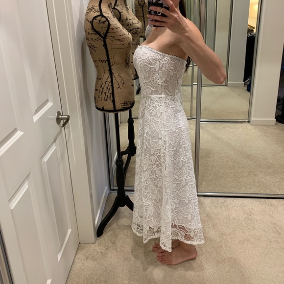 BB DAKOTA Strapless Dress - Picture 4 of 4